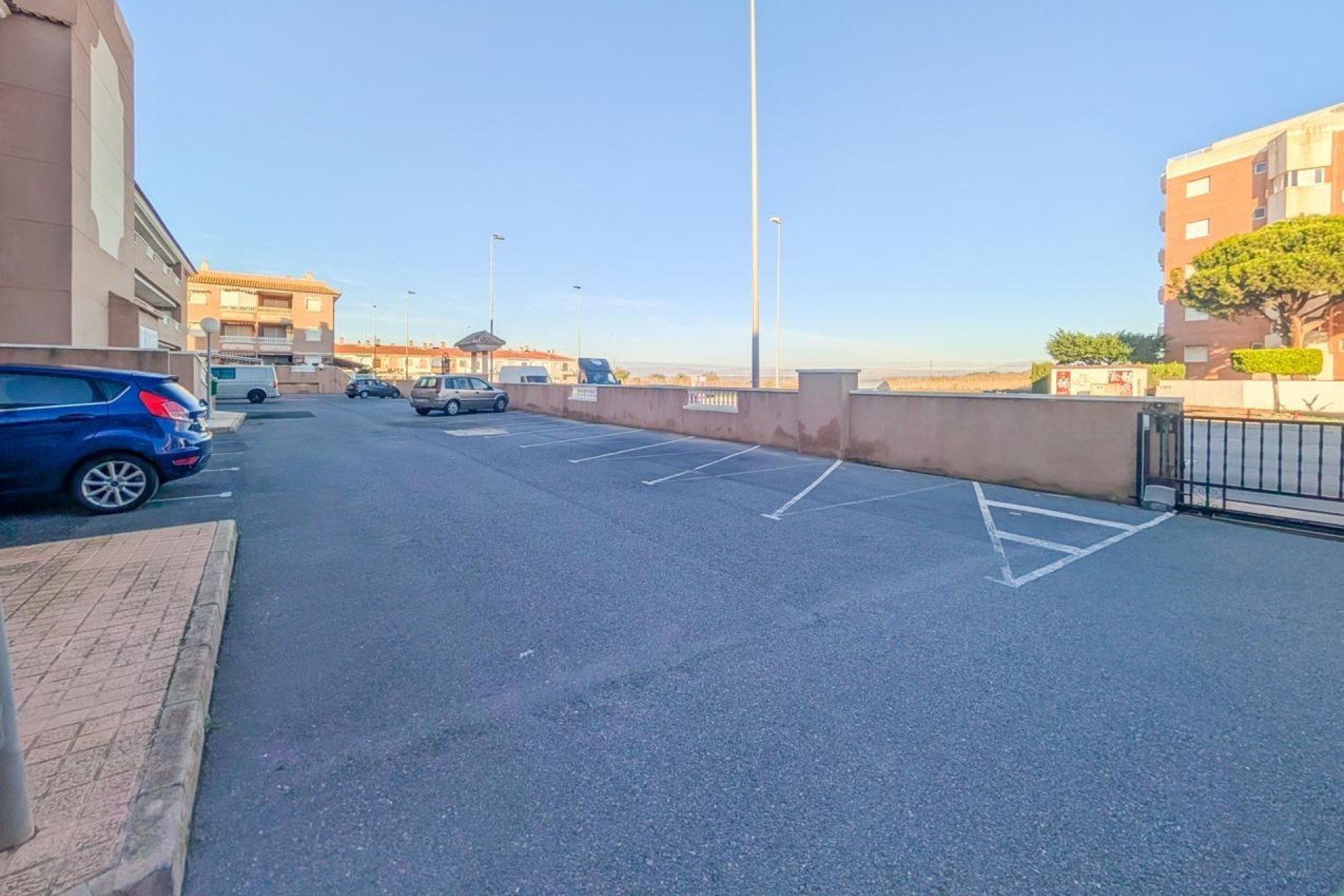 Resale - Apartment / flat - Santa Pola - Playa Lisa