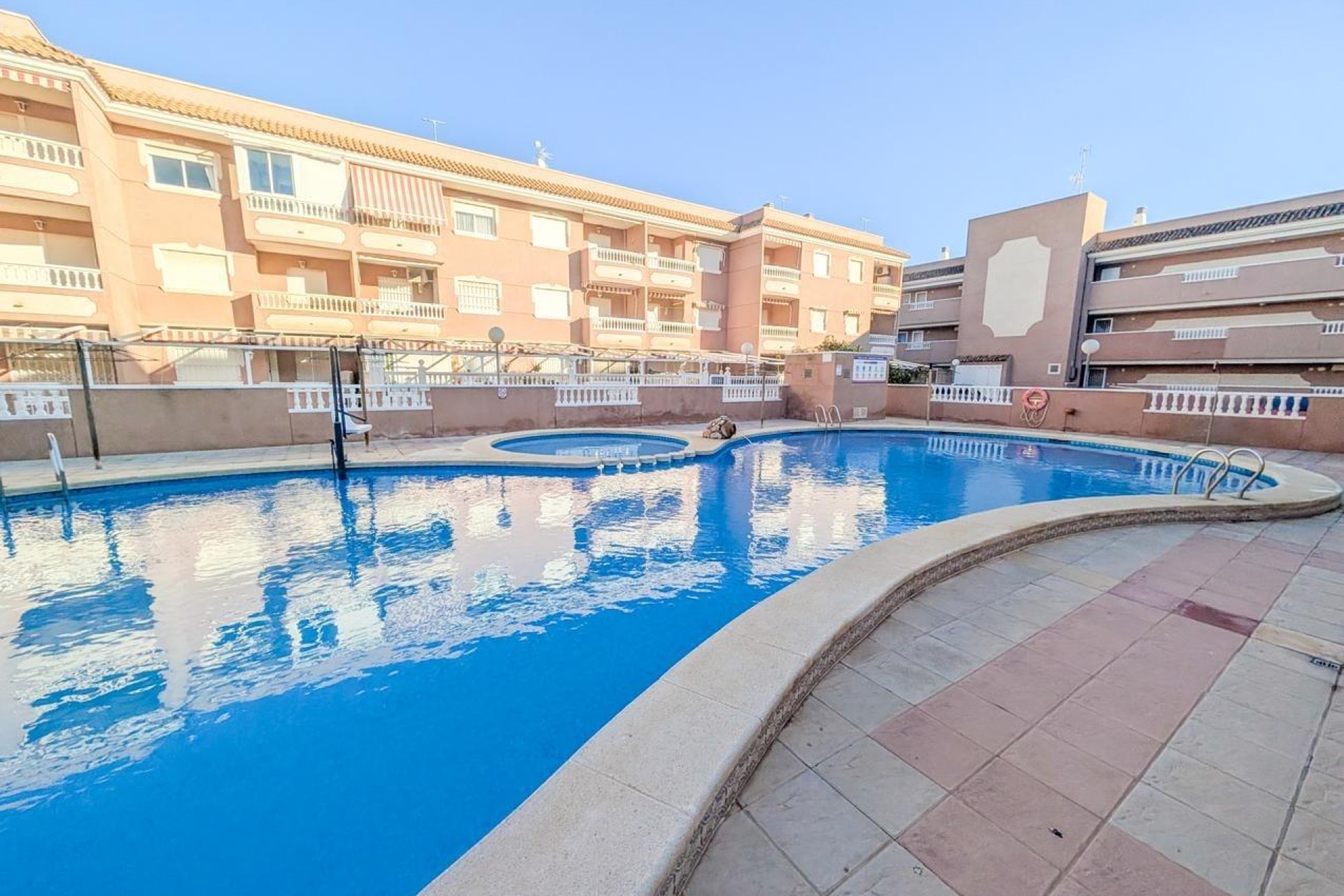 Resale - Apartment / flat - Santa Pola - Playa Lisa