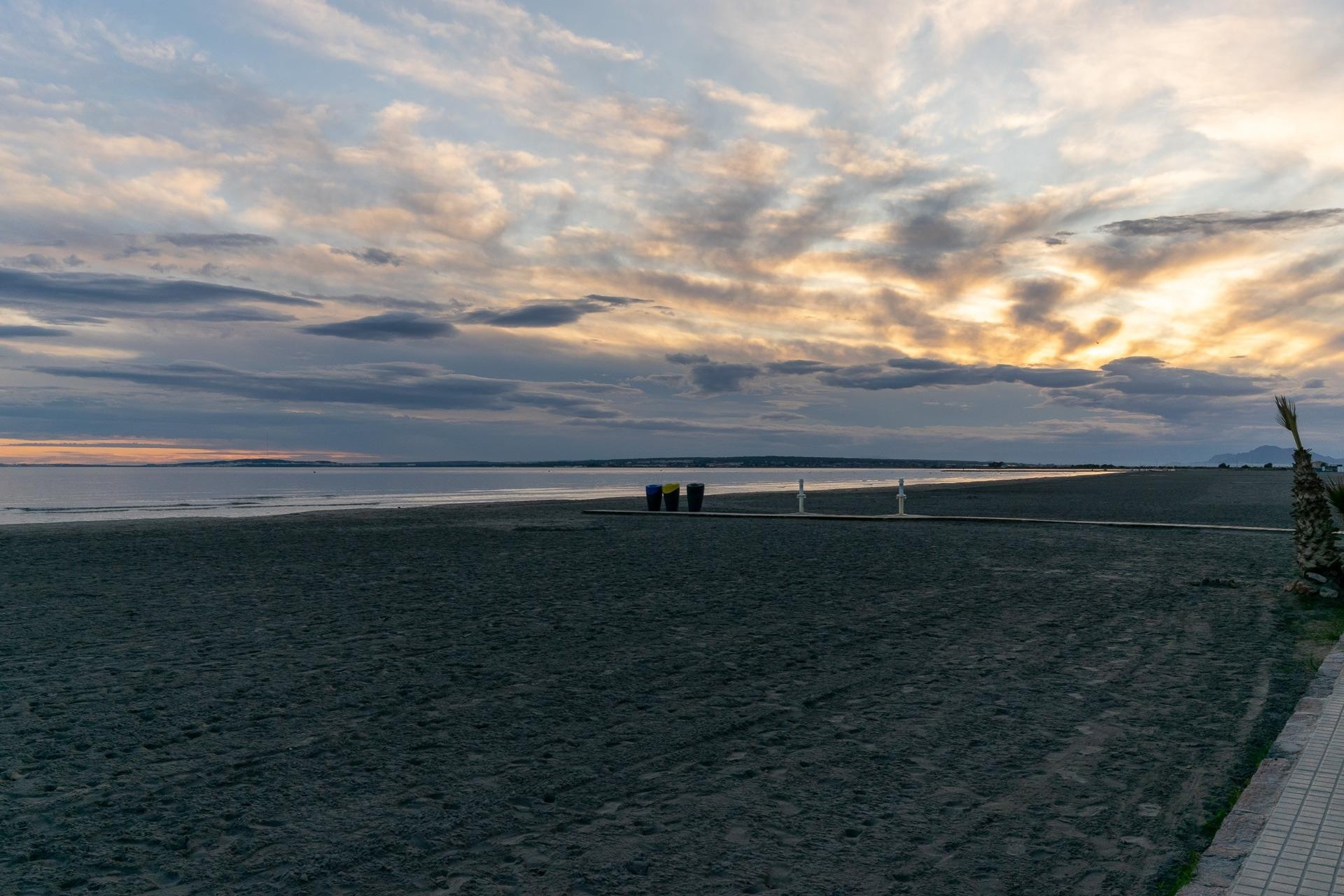 Resale - Apartment / flat - Santa Pola - Playa Lisa