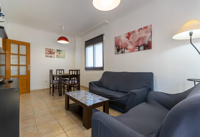 Resale - Apartment / flat - Santa Pola - Santiago bernabeu