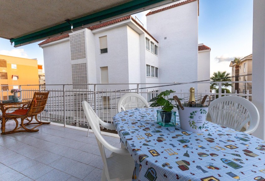 Resale - Apartment / flat - Santa Pola - Santiago bernabeu