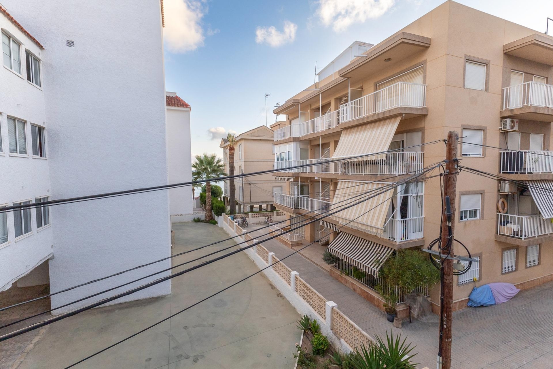Resale - Apartment / flat - Santa Pola - Santiago bernabeu