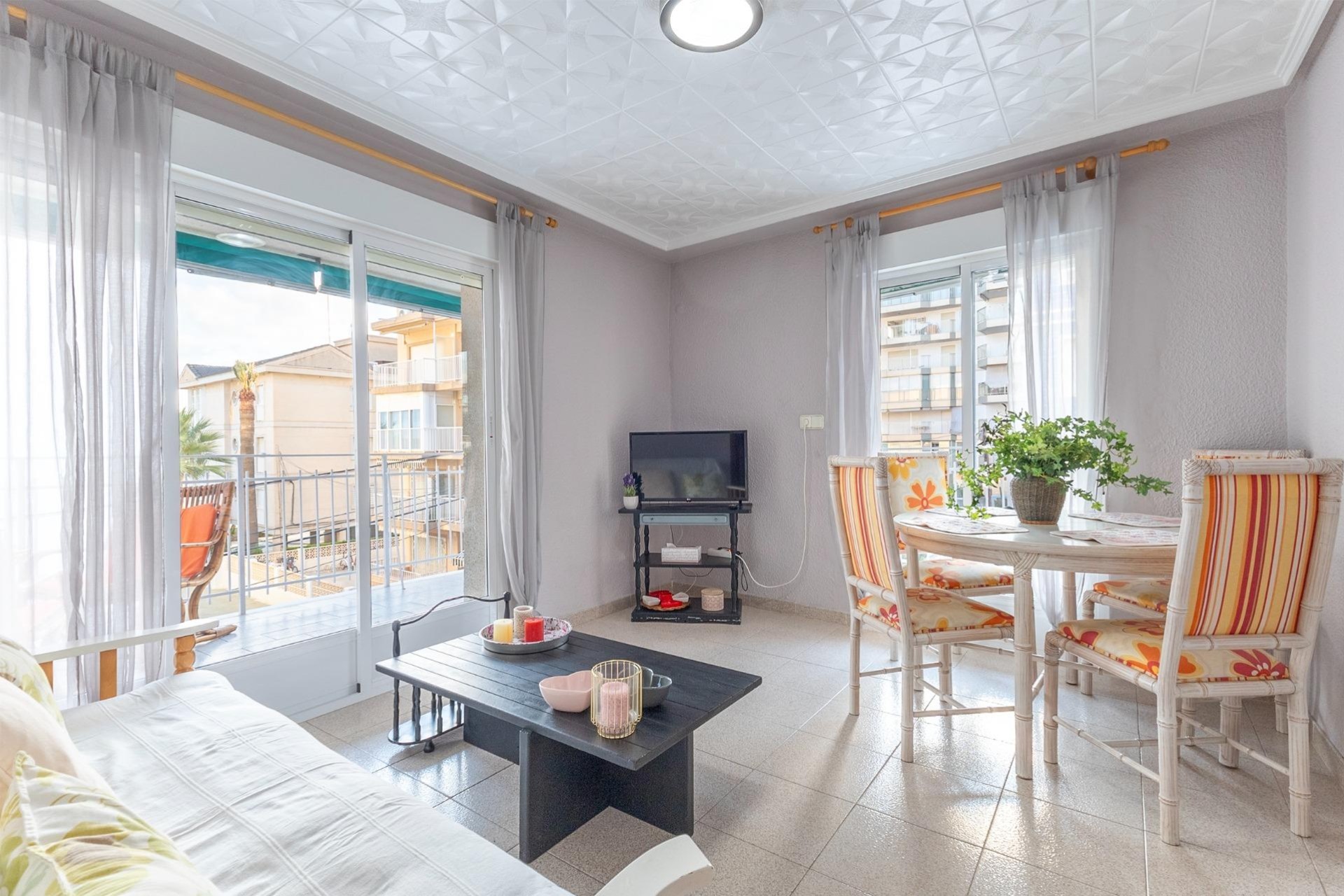 Resale - Apartment / flat - Santa Pola - Santiago bernabeu