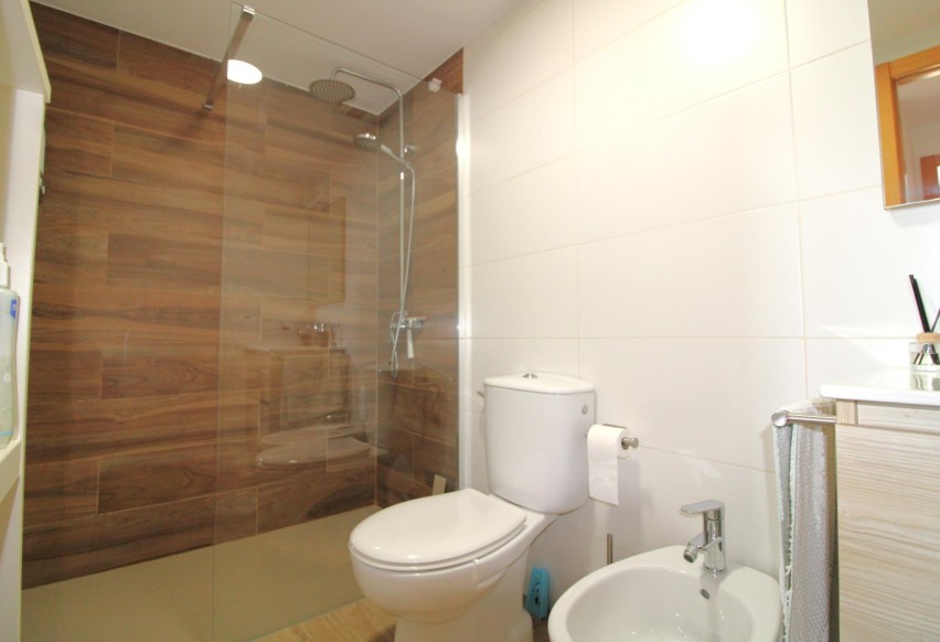 Resale - Apartment / flat - Santa Pola - Zona norte