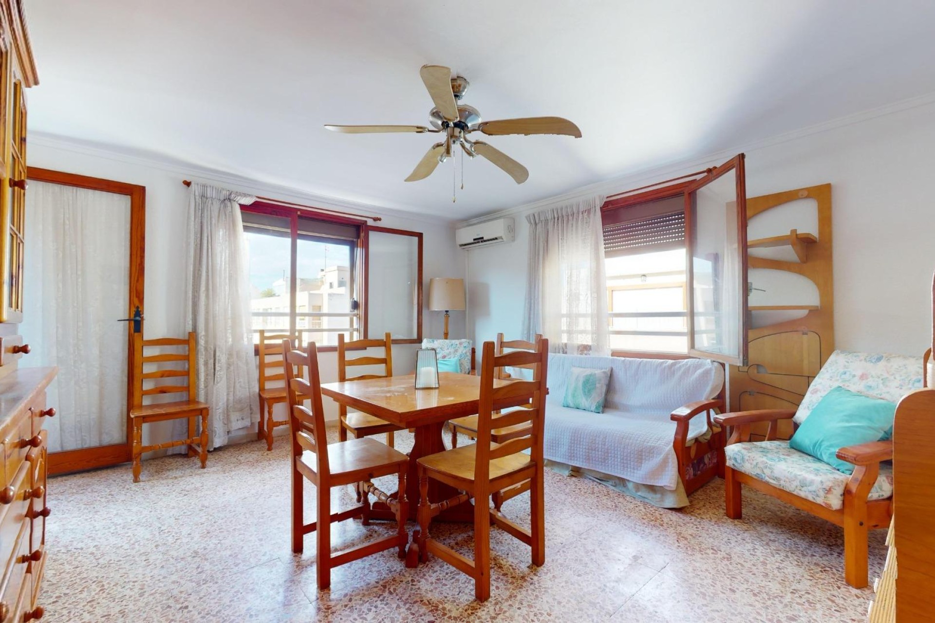 Resale - Apartment / flat - Torrevieja - Acequion