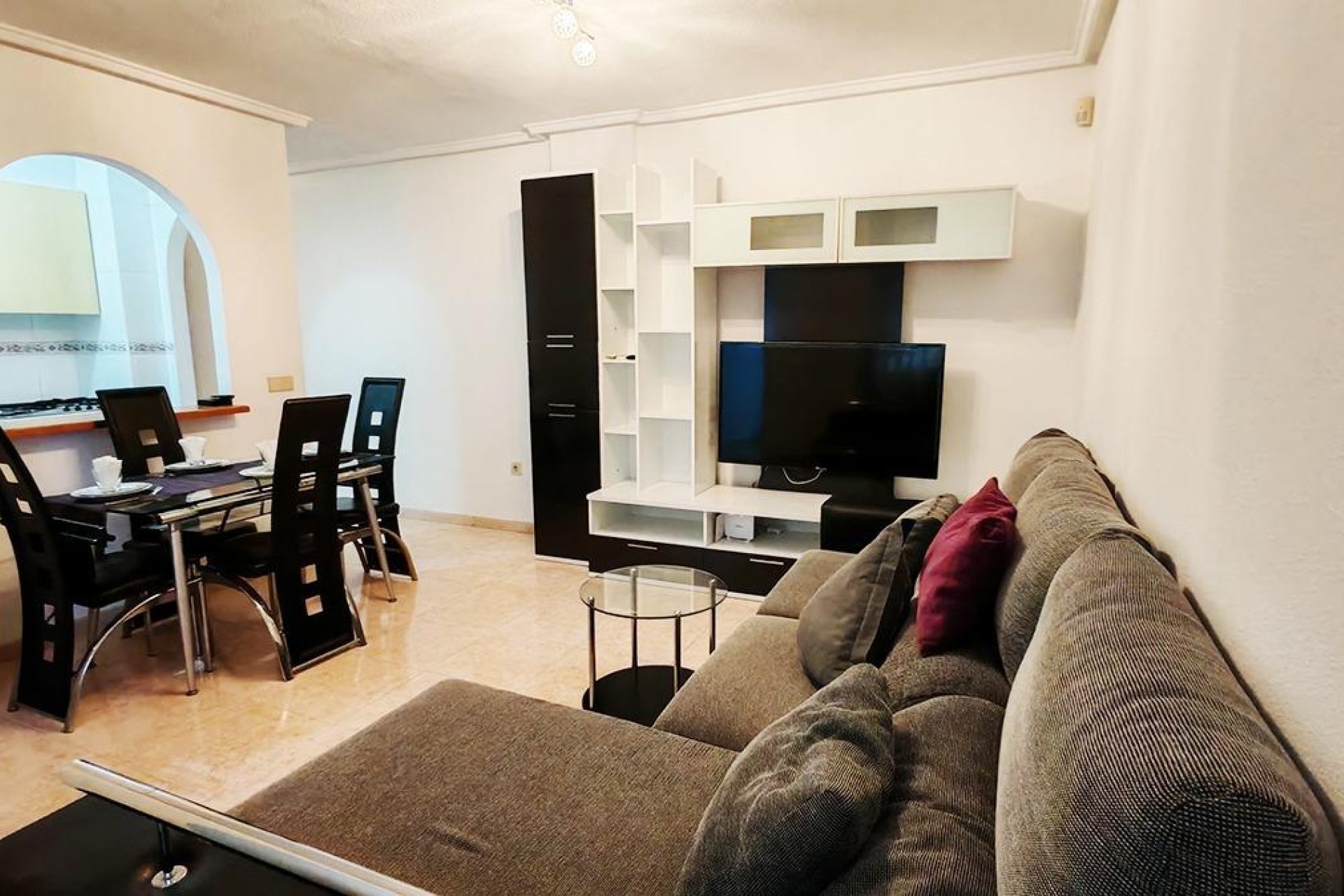 Resale - Apartment / flat - Torrevieja - Centro