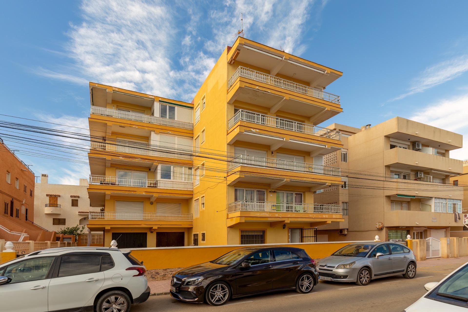 Resale - Apartment / flat - Torrevieja - La Mata