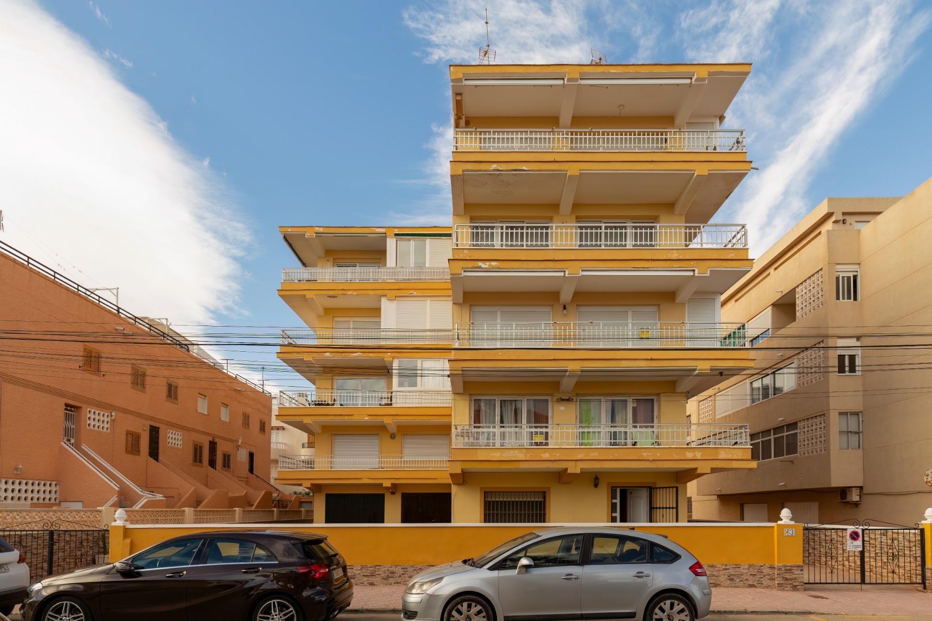 Resale - Apartment / flat - Torrevieja - La Mata