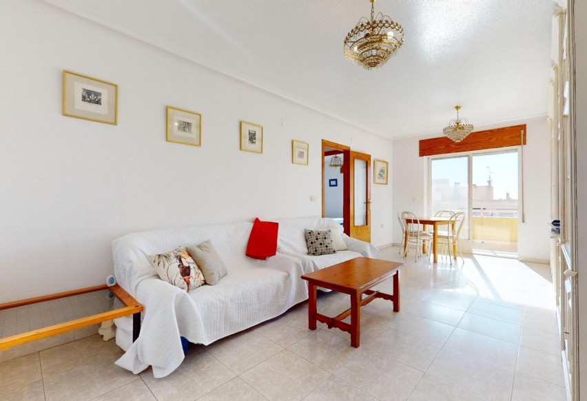 Resale - Apartment / flat - Torrevieja - Playa del cura