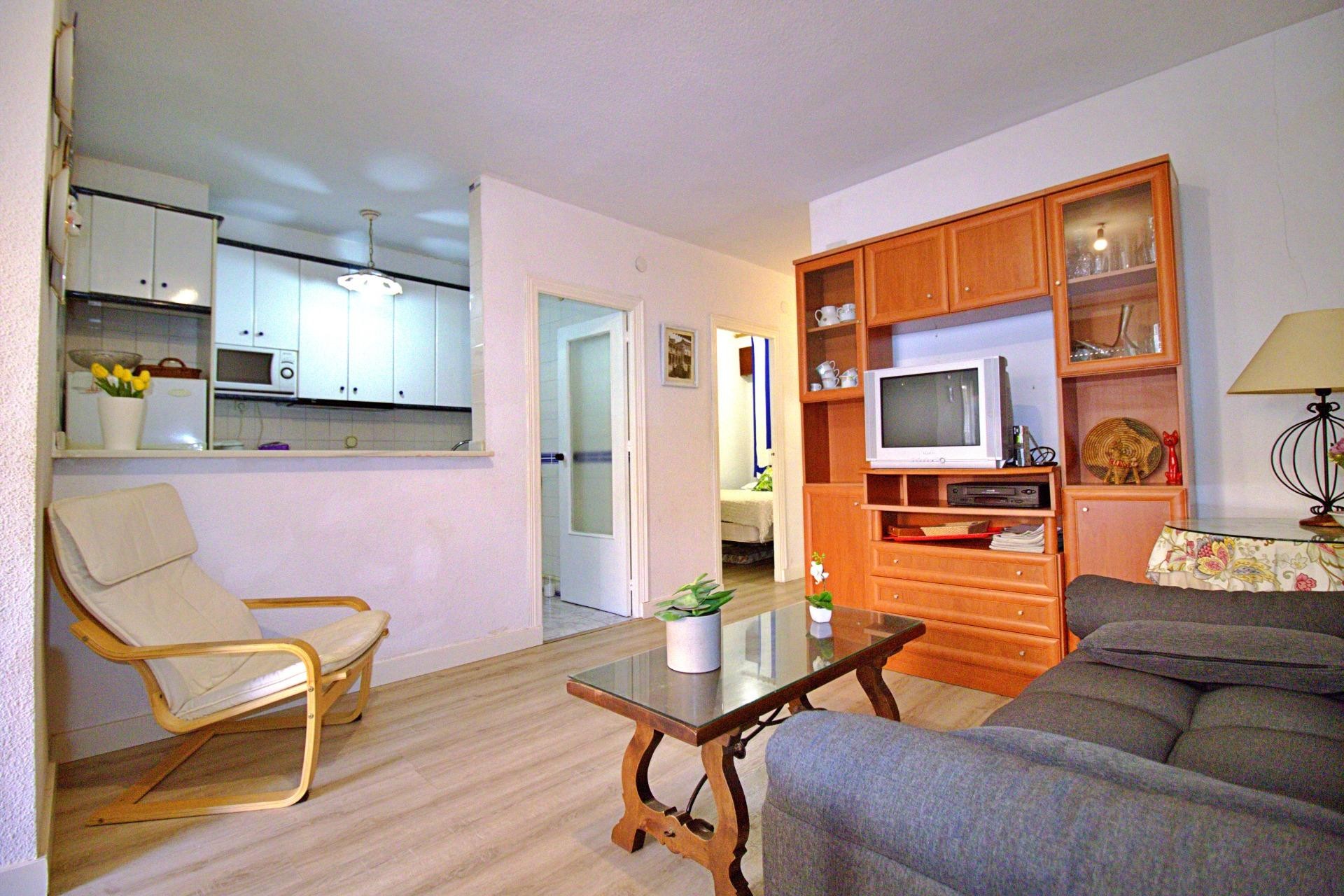 Resale - Apartment / flat - Torrevieja - Playa del cura