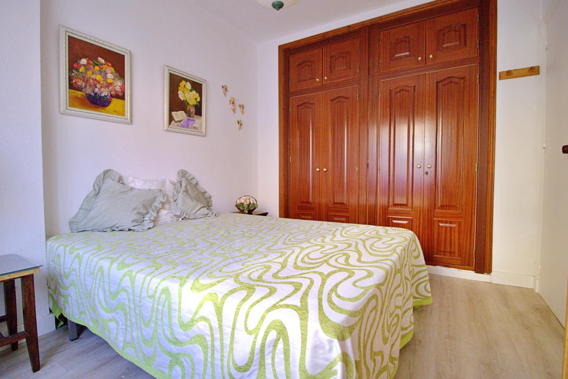 Resale - Apartment / flat - Torrevieja - Playa del cura