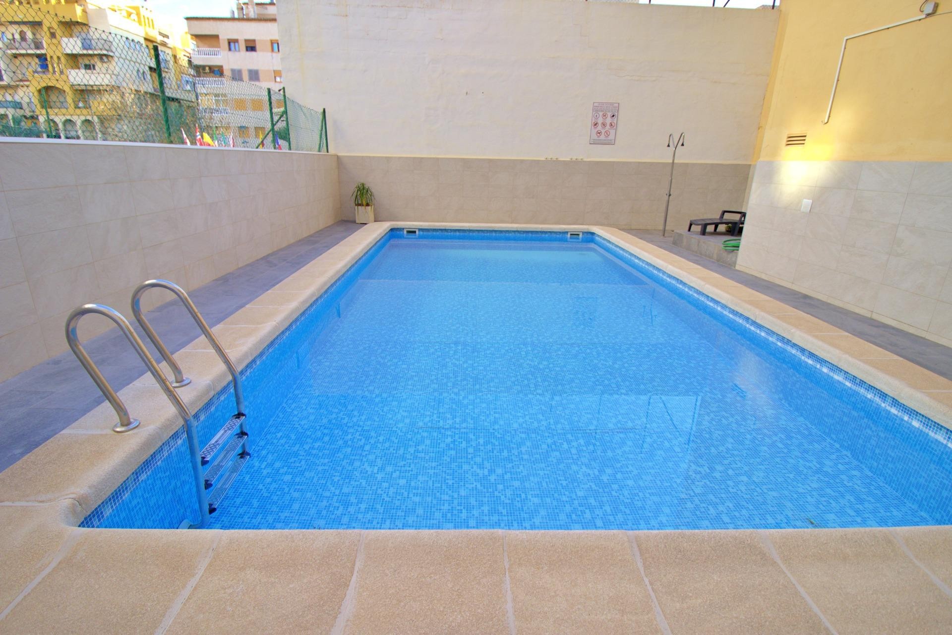 Resale - Apartment / flat - Torrevieja - Playa del cura