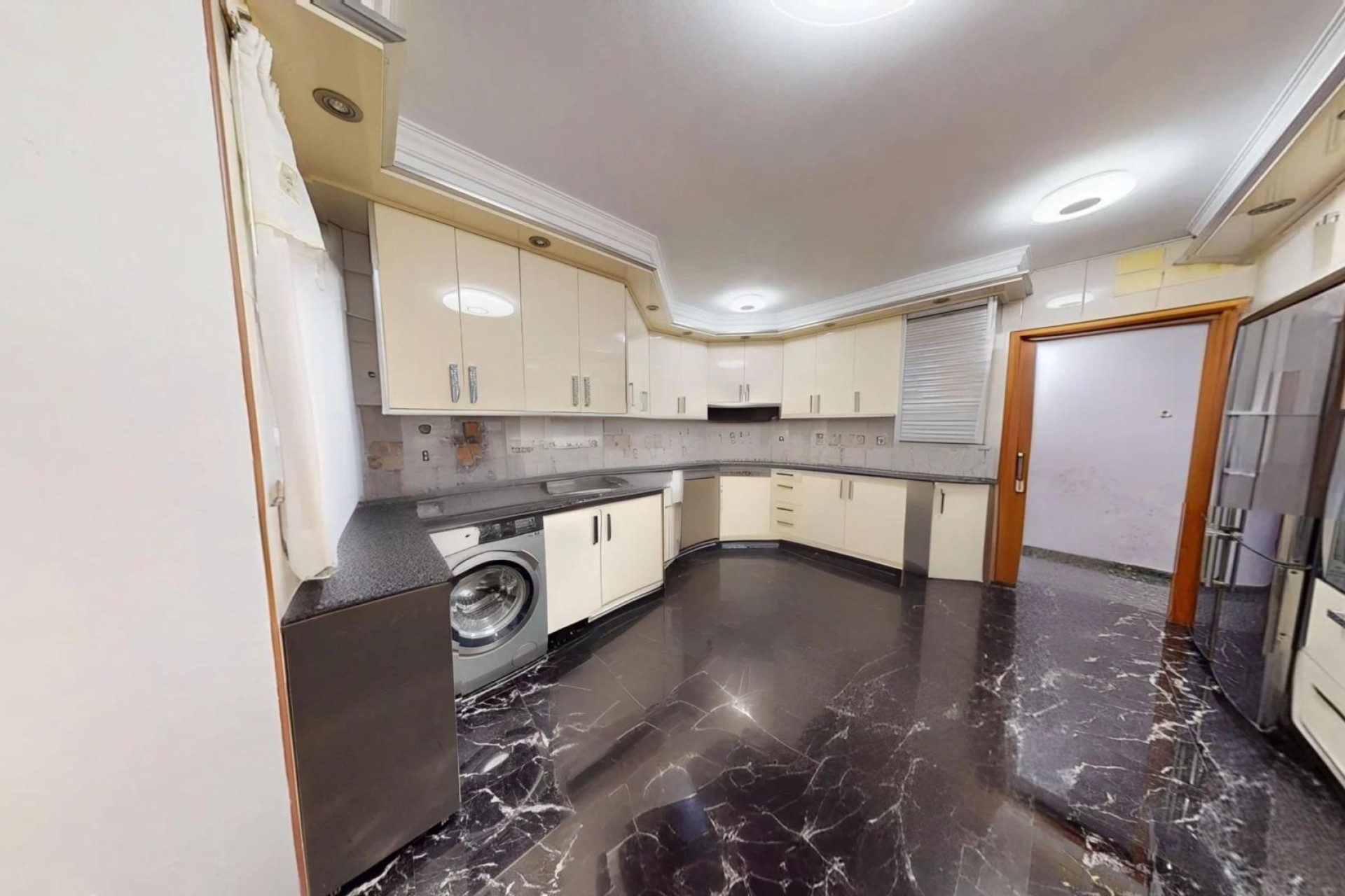 Resale - Apartment / flat - Villajoyosa - Pueblo