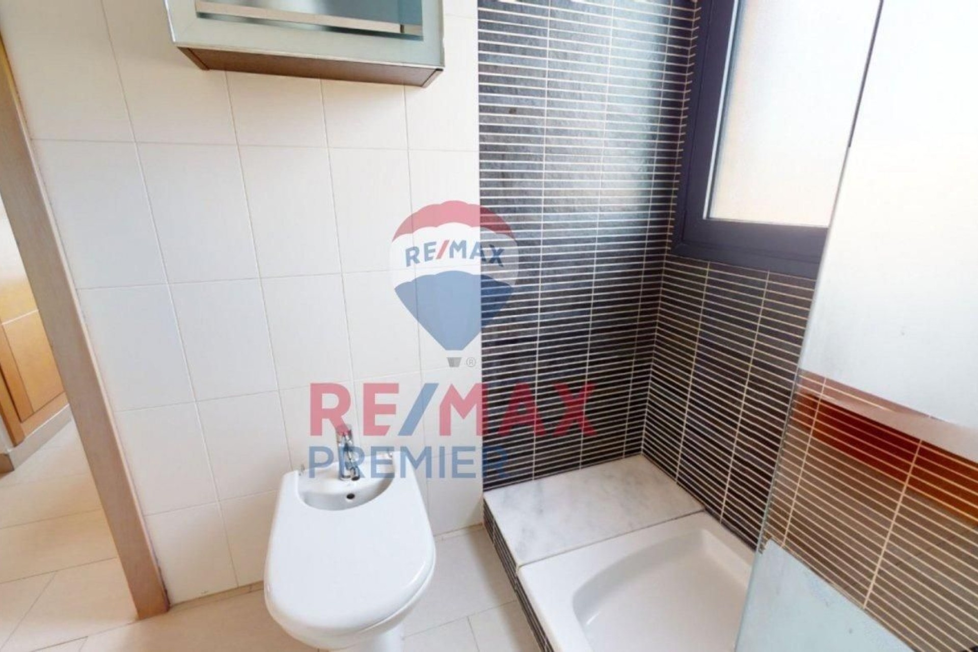 Resale - Apartment - l'Alfas del Pi - L Albir-Zona Playa