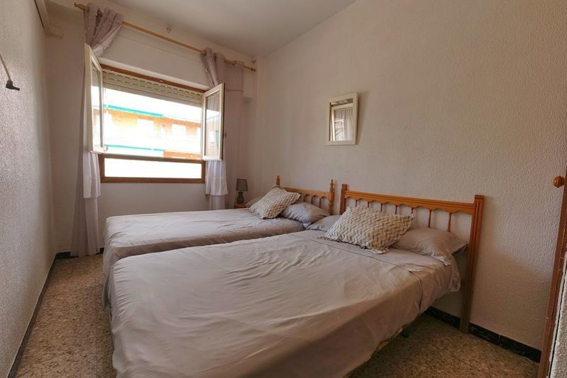 Resale - Apartment - Santa Pola - Centro