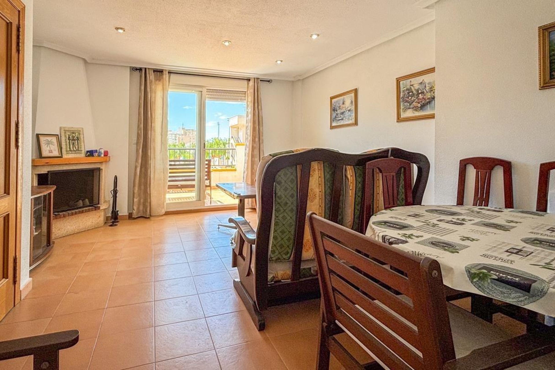 Resale - Apartment - Santa Pola - Centro