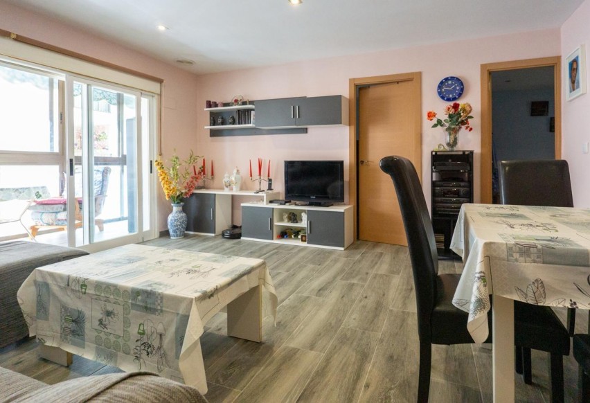 Resale - Apartment - Santa Pola - Playa Levante