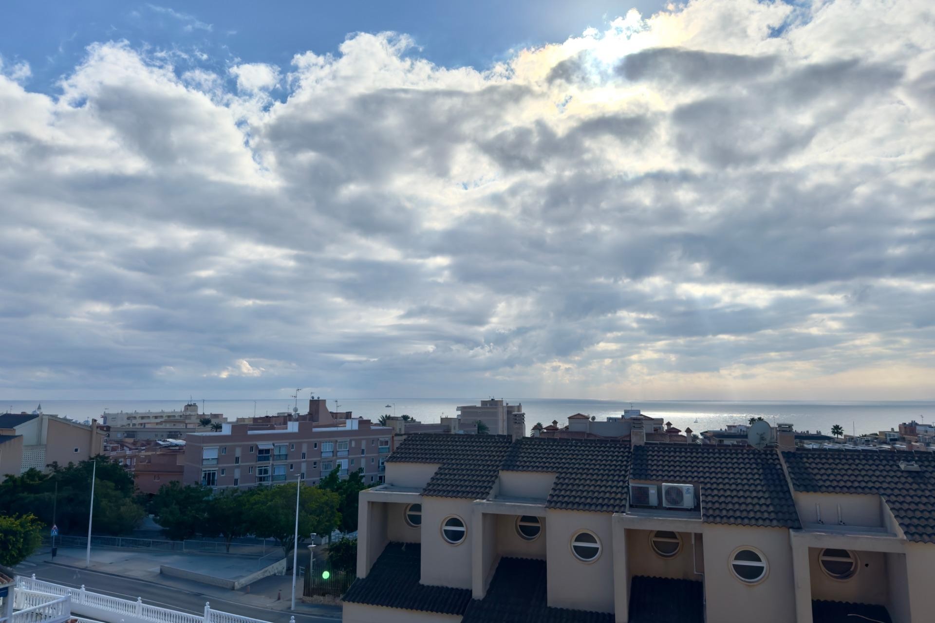 Resale - Apartment - Santa Pola - Santiago bernabeu