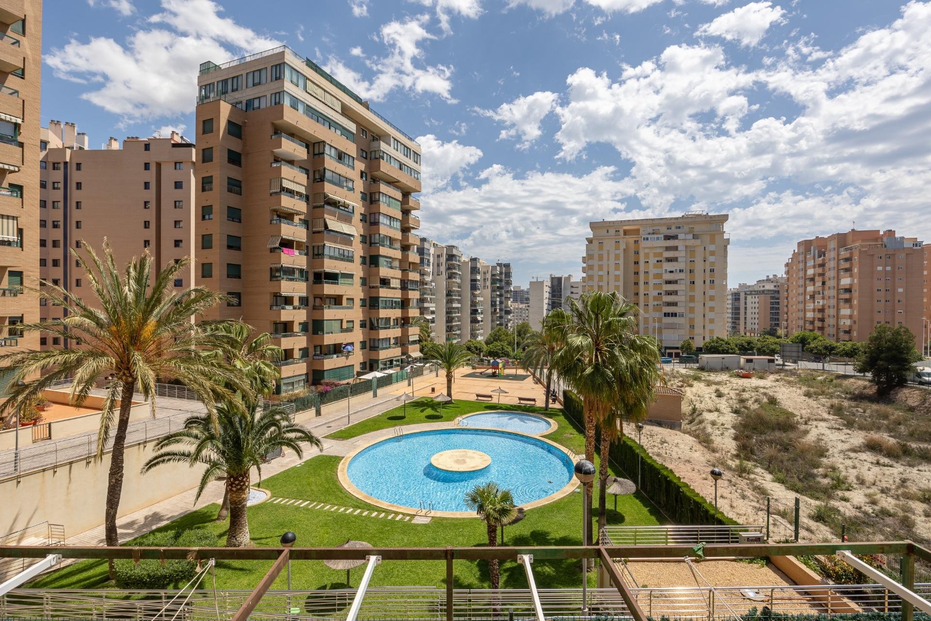 Resale - Apartment - Villajoyosa - Cala Villajoyosa