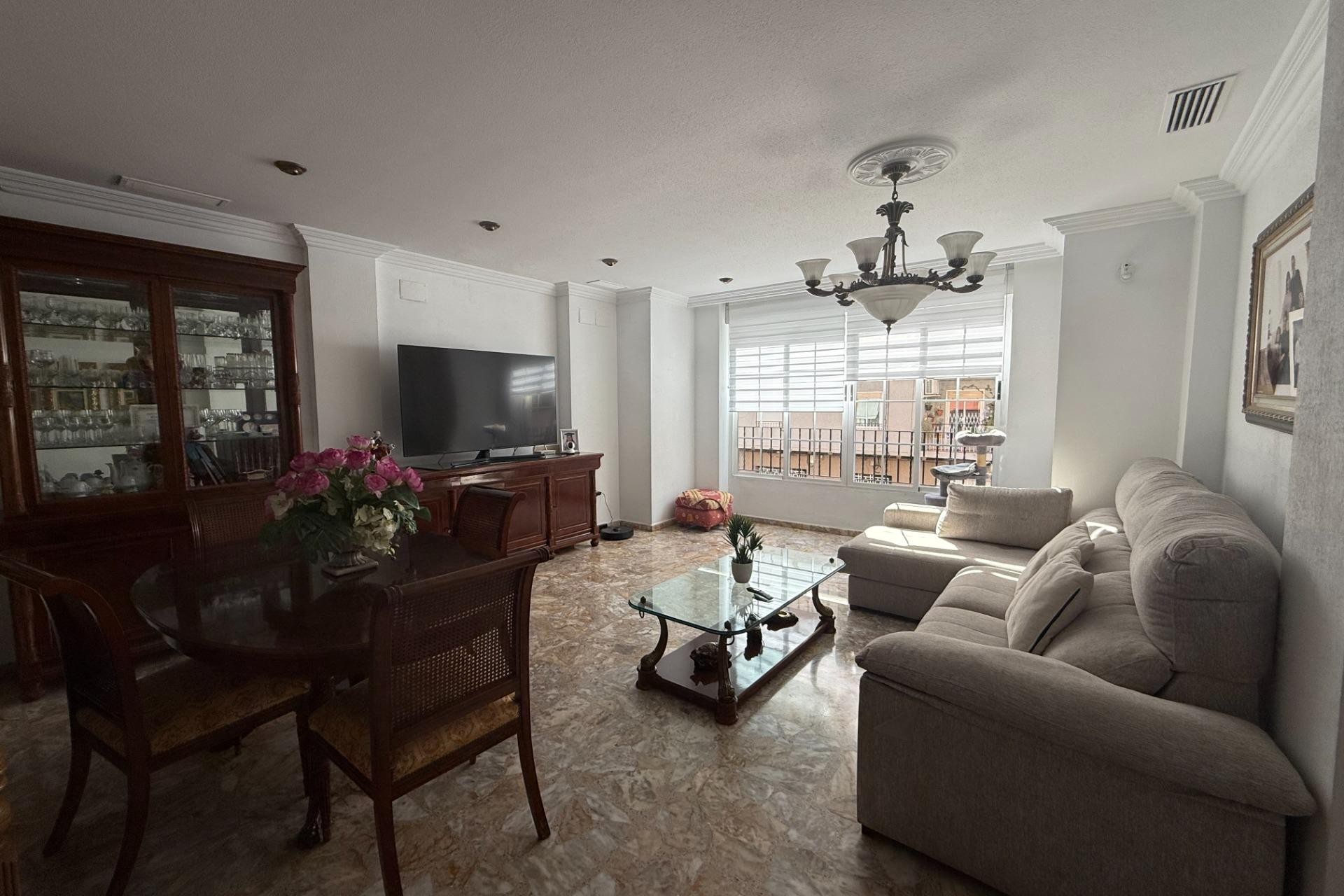 Resale - Building - Elche - Center