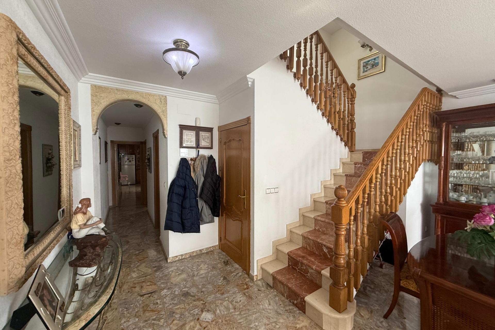Resale - Building - Elche - Center