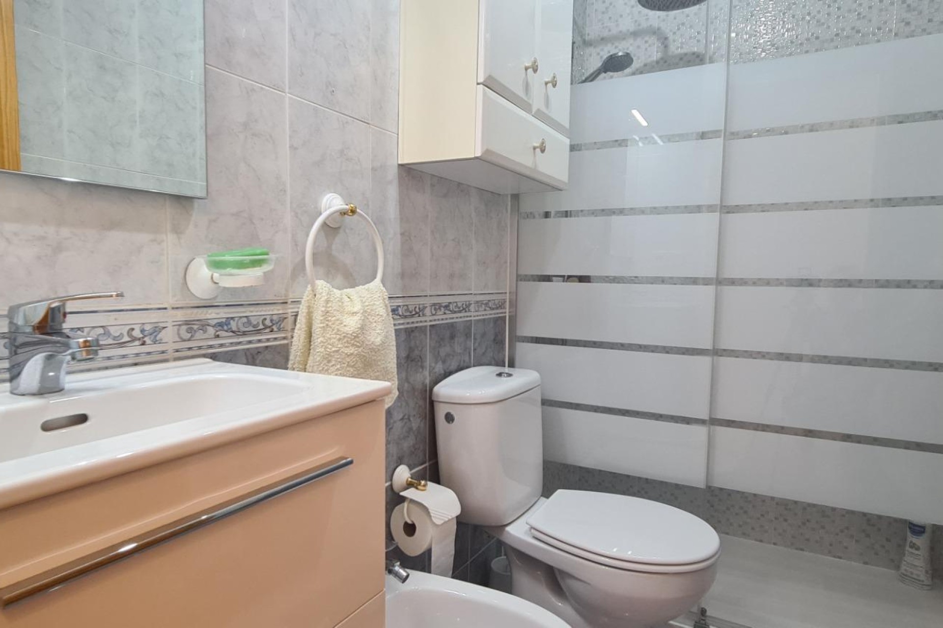Resale - Bungalow - Arenales del Sol