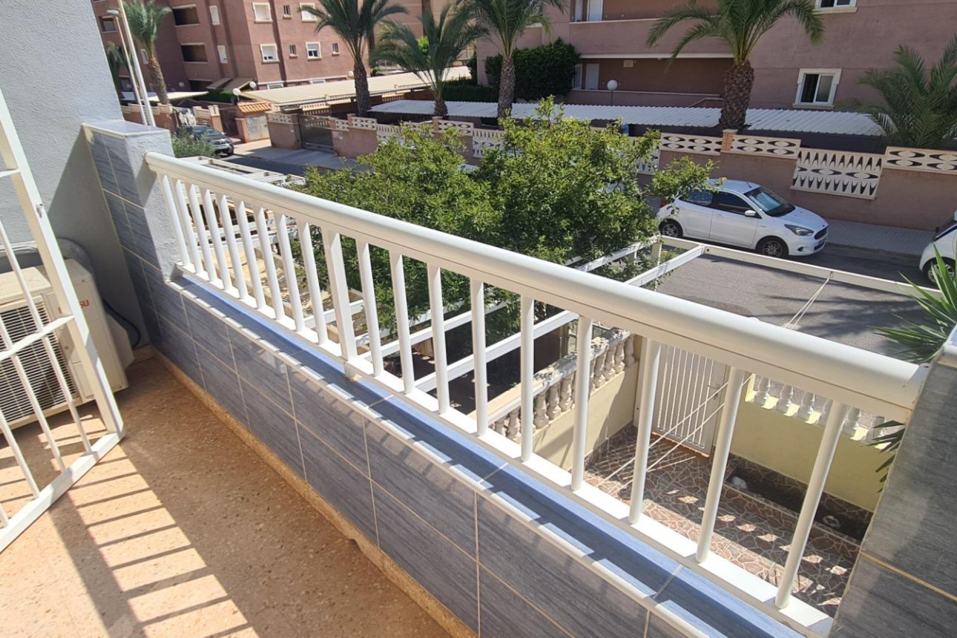 Resale - Bungalow - Arenales del Sol