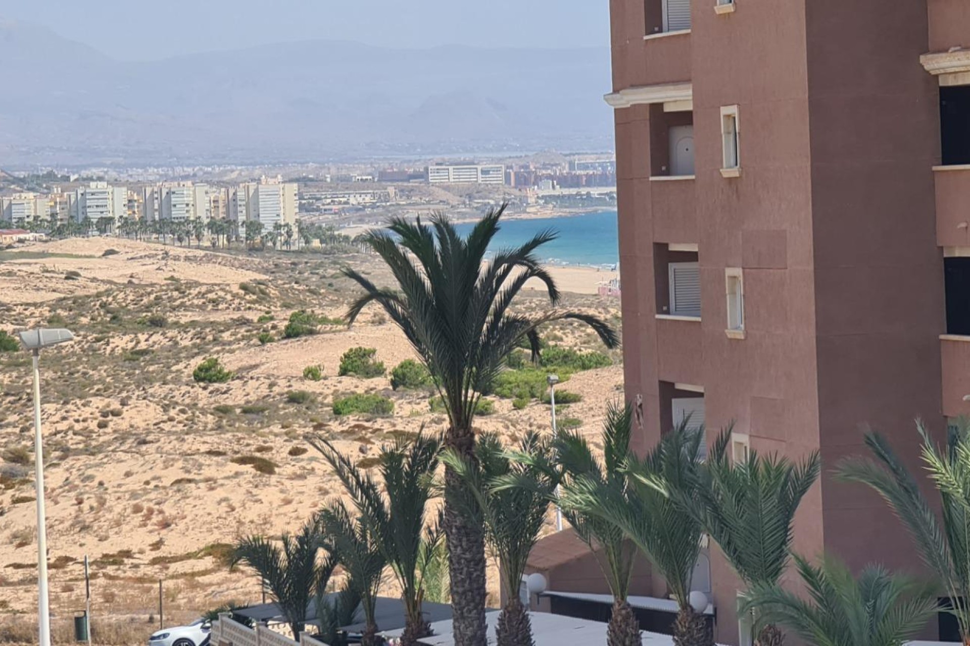 Resale - Bungalow - Arenales del Sol
