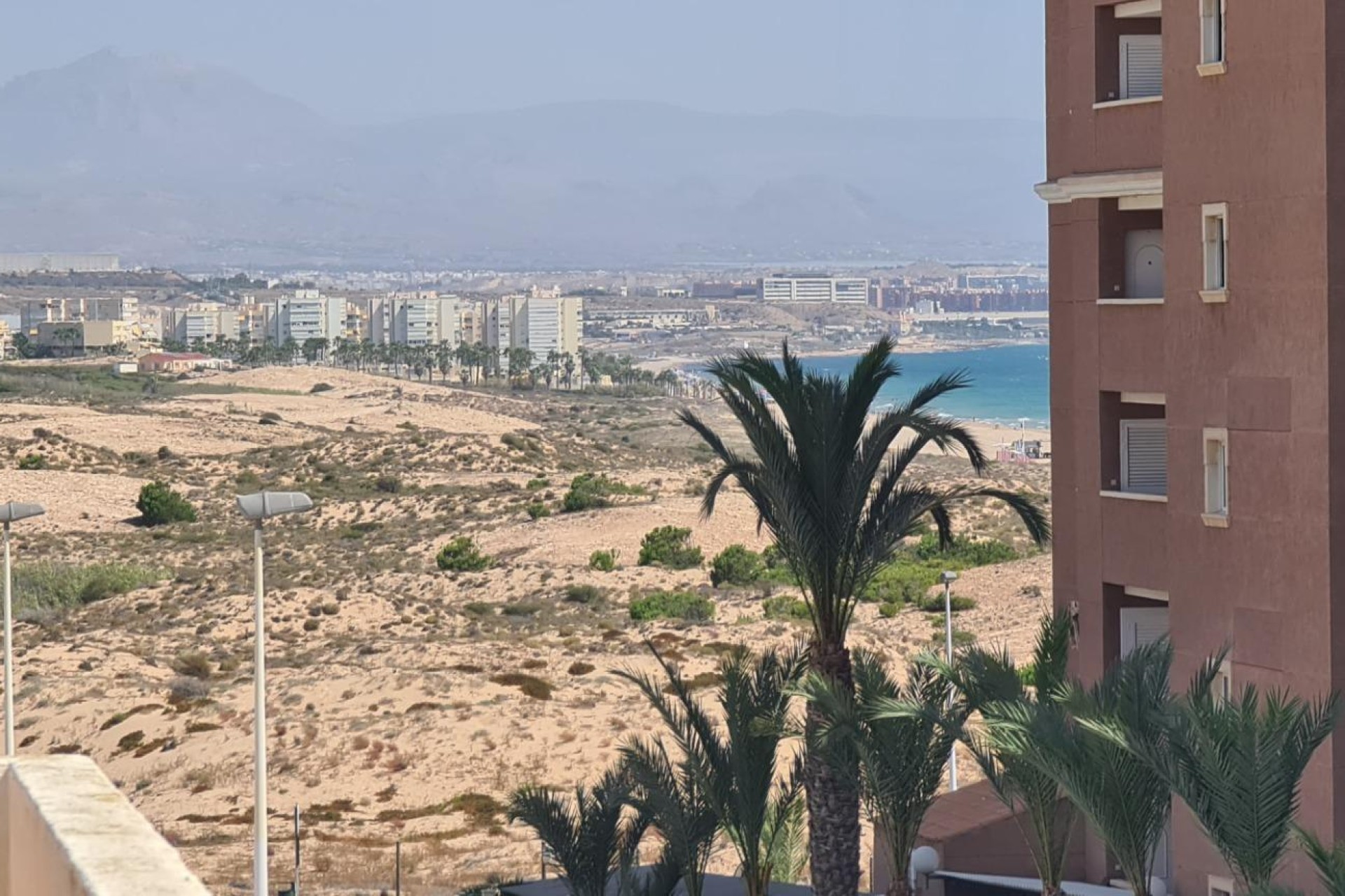 Resale - Bungalow - Arenales del Sol