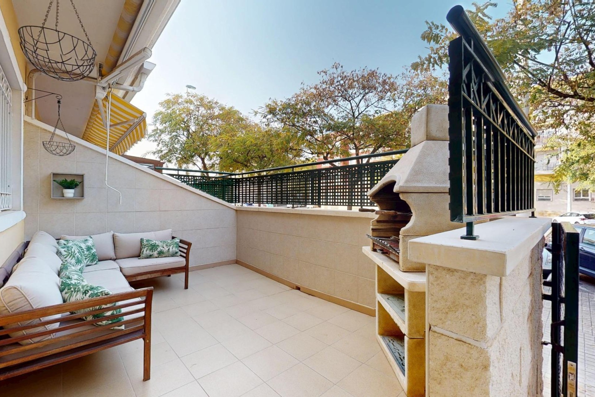 Resale - Bungalow - Elche - Campo de Fútbol