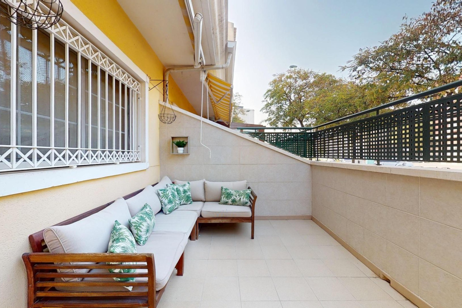 Resale - Bungalow - Elche - Campo de Fútbol