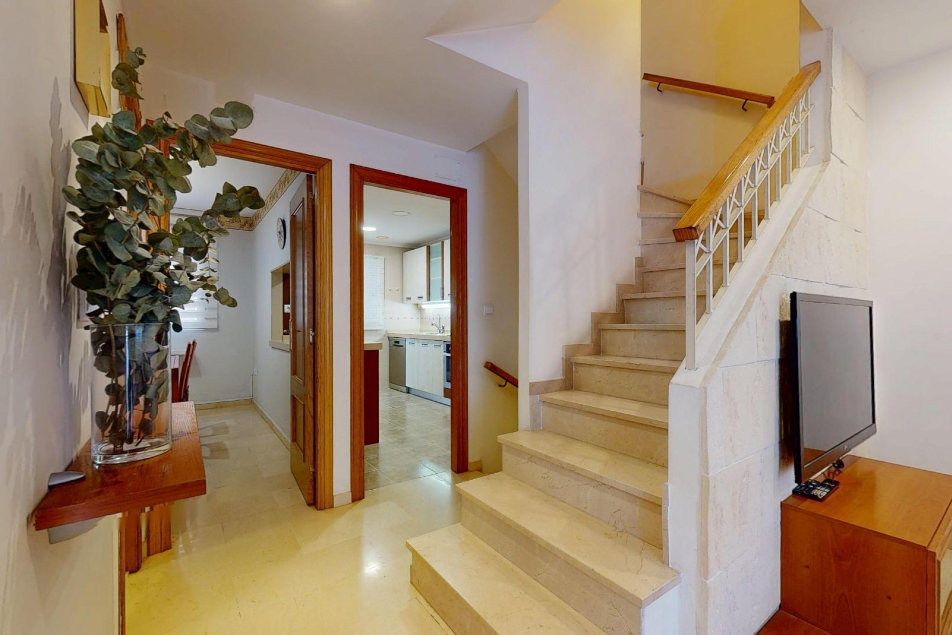 Resale - Bungalow - Elche - Campo de Fútbol