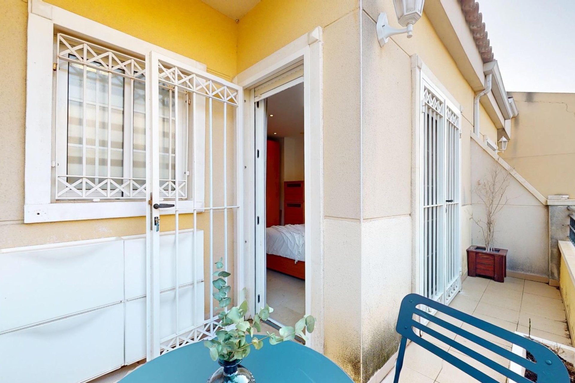 Resale - Bungalow - Elche - Campo de Fútbol