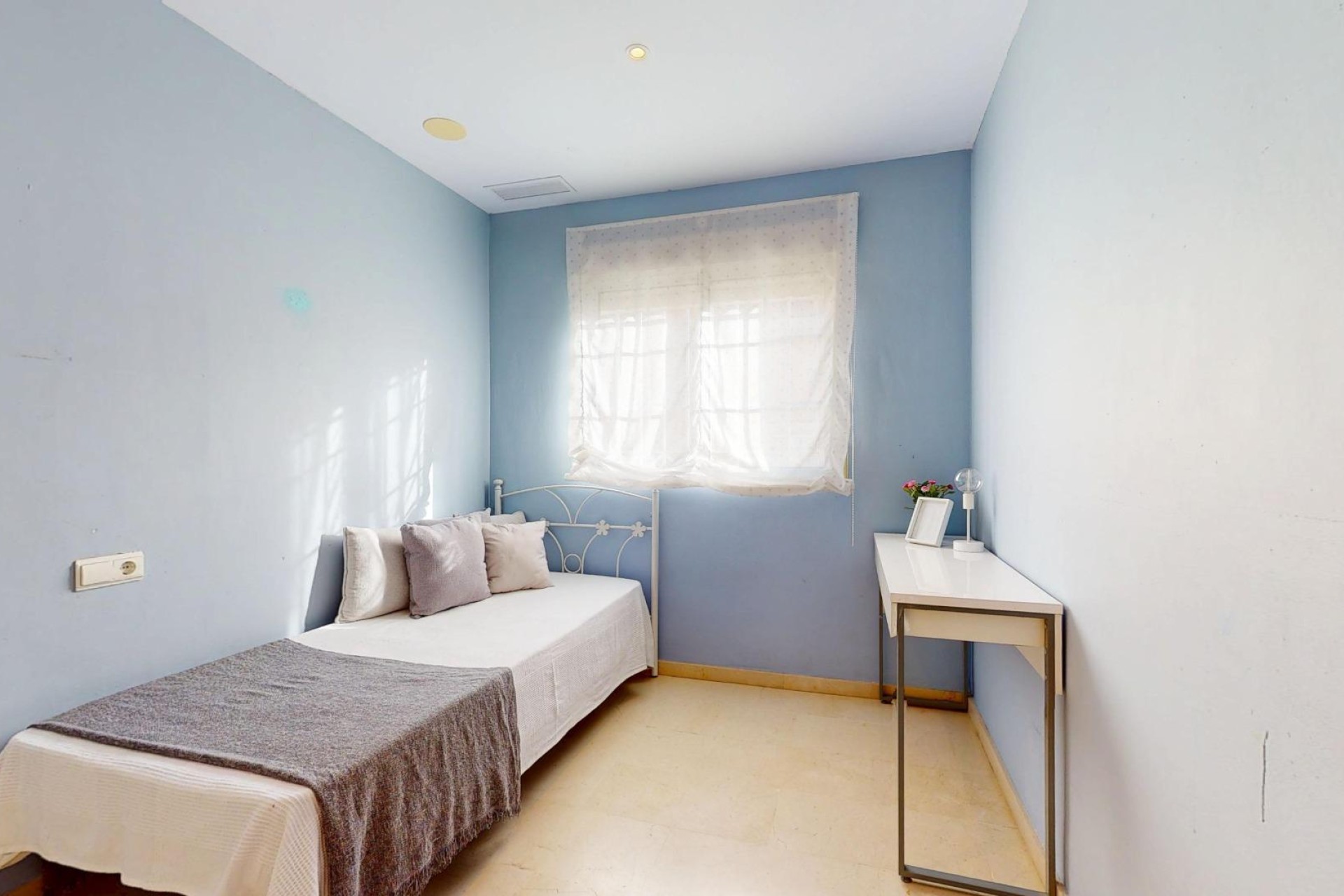 Resale - Bungalow - Elche - Campo de Fútbol