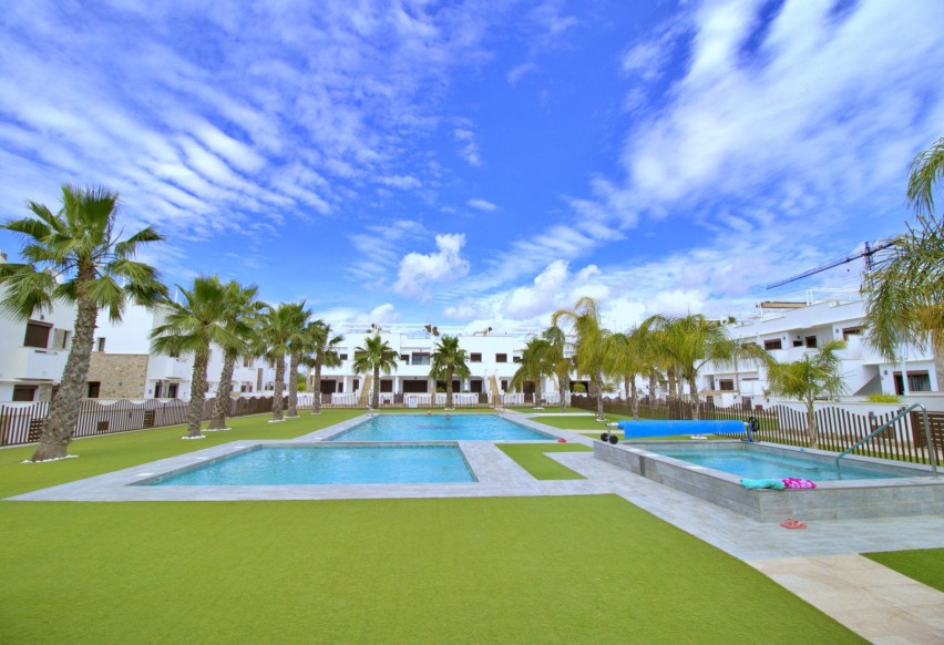 Resale - Bungalow - Pilar de la Horadada - Torre de la Horadada