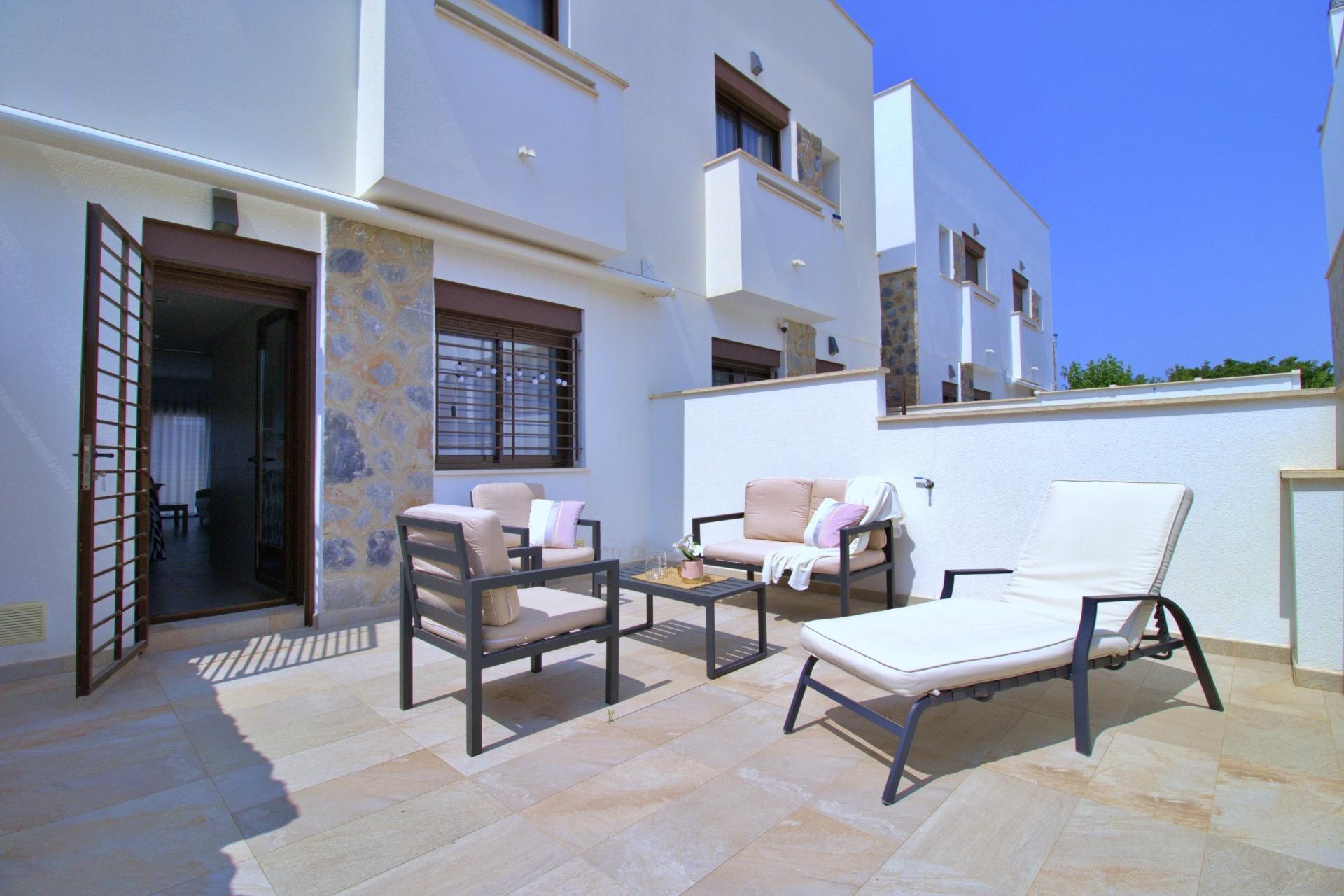 Resale - Bungalow - Pilar de la Horadada - Torre de la Horadada