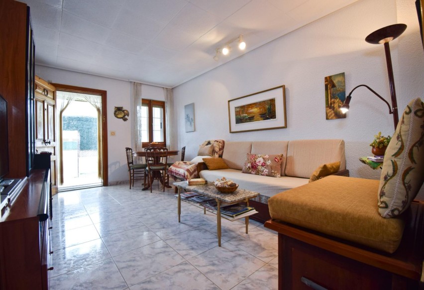 Resale - Bungalow - Santa Pola - Centro