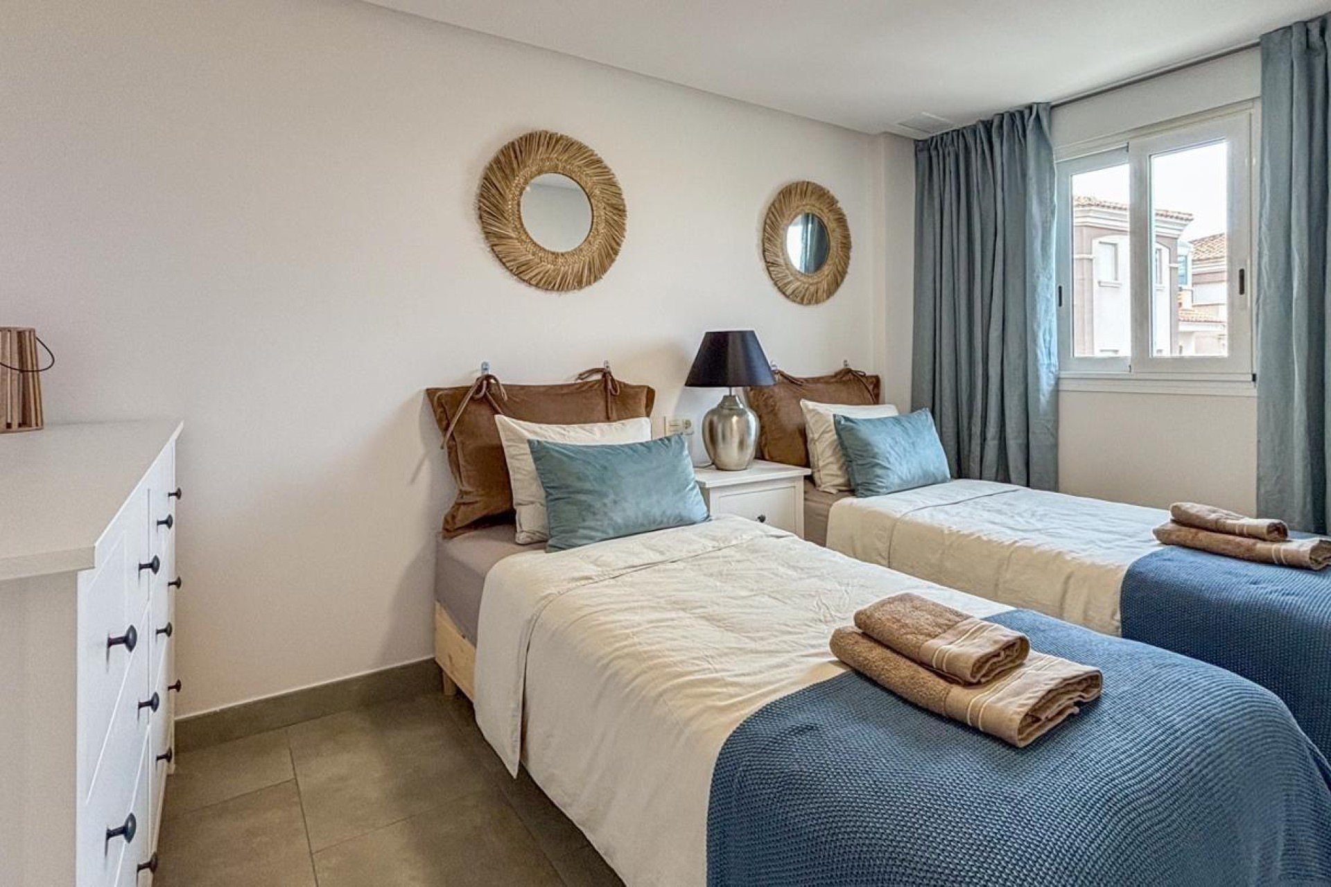 Resale - Bungalow - Santa Pola - Santiago bernabeu