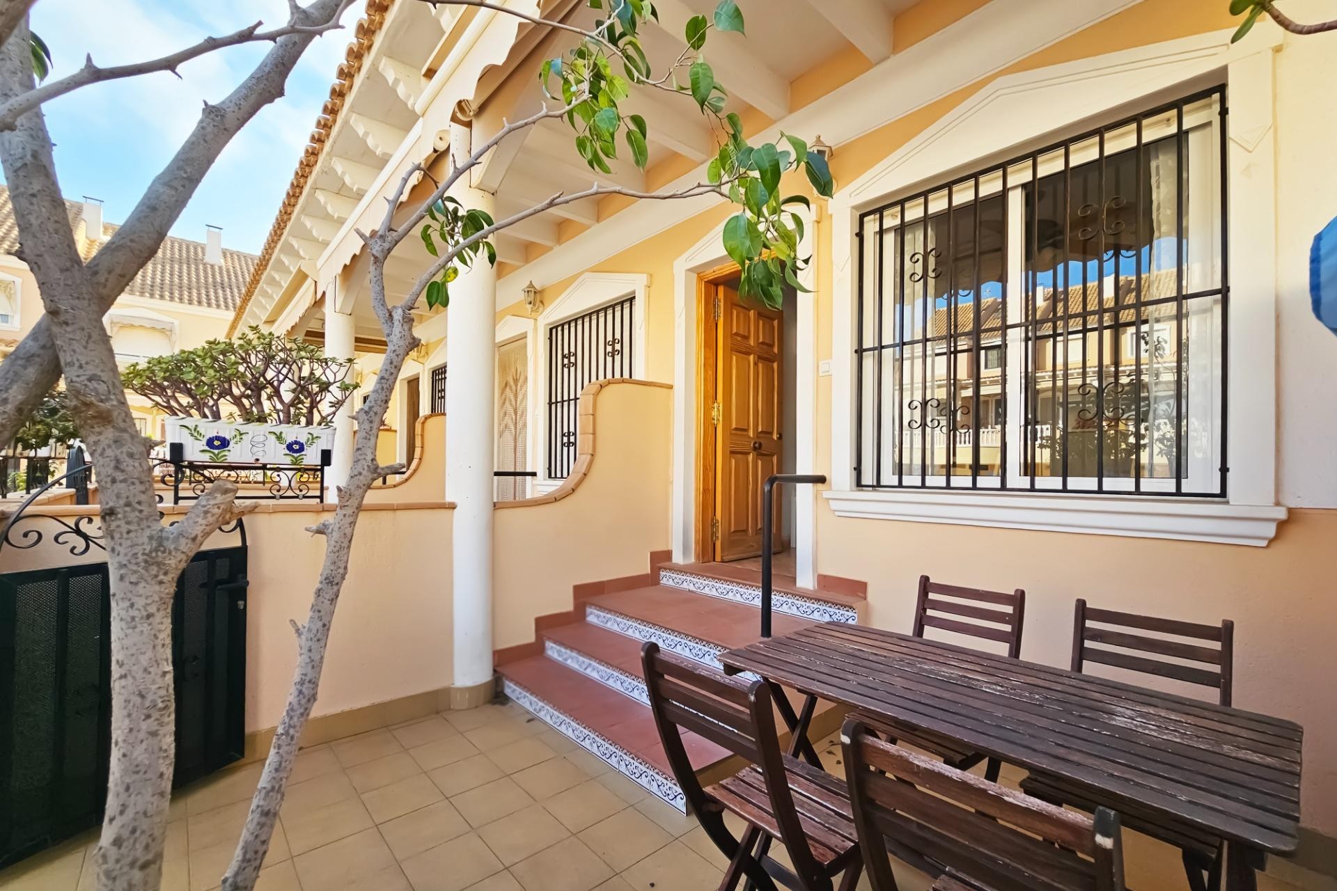 Resale - Bungalow - Santa Pola - Santiago bernabeu