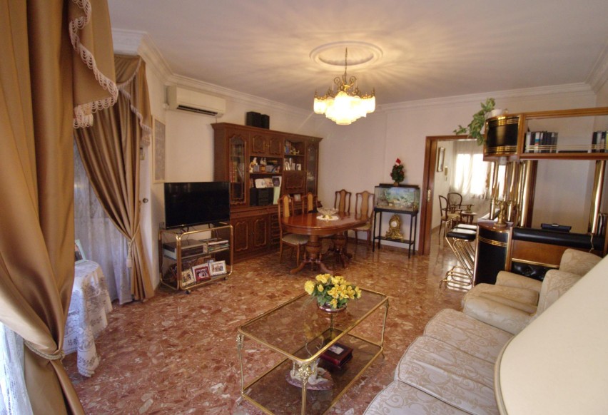 Resale - Casa - Callosa de Segura - Comunidad valenciana