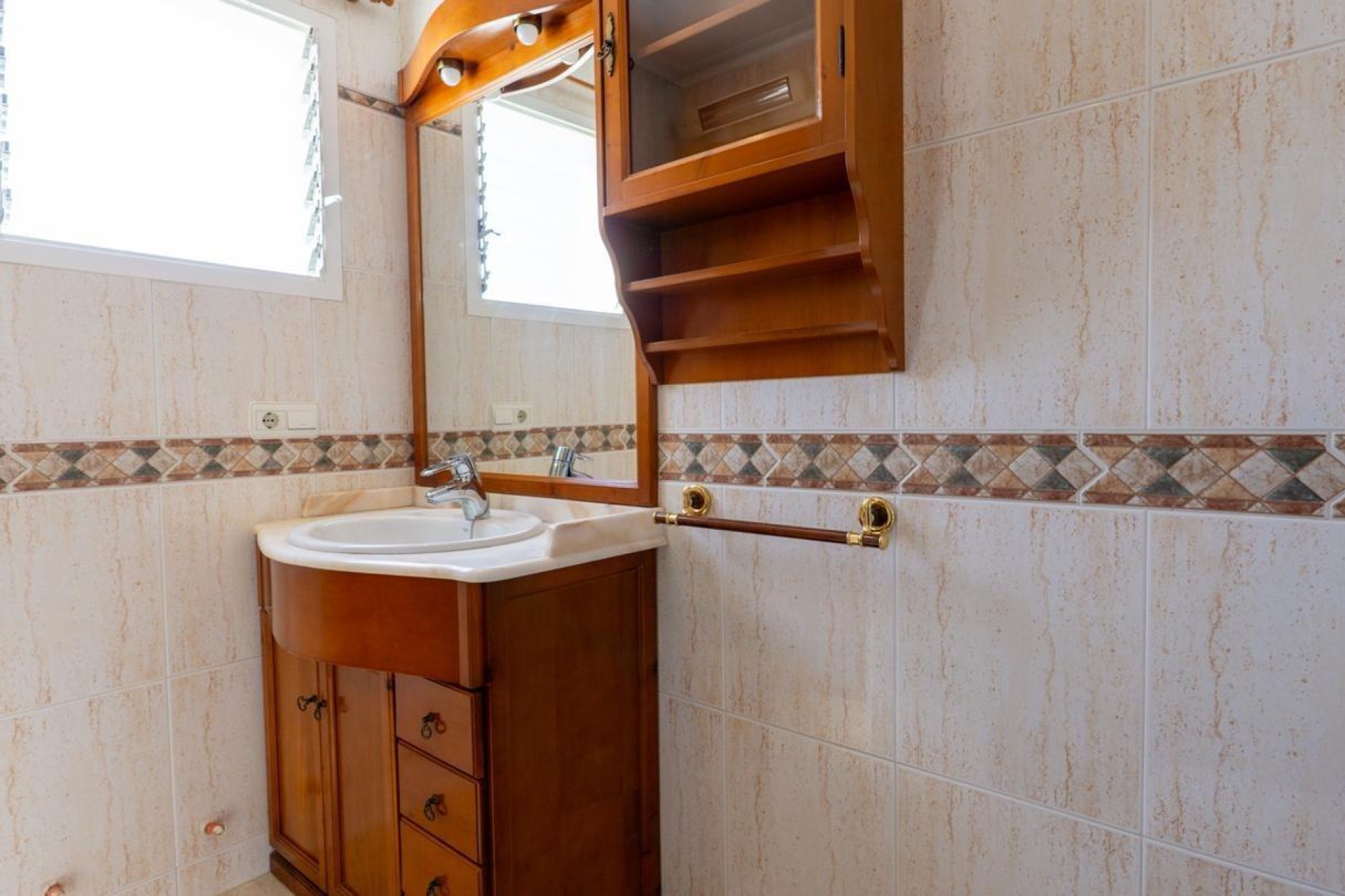 Resale - Casa - Elche Pedanías - Valverde