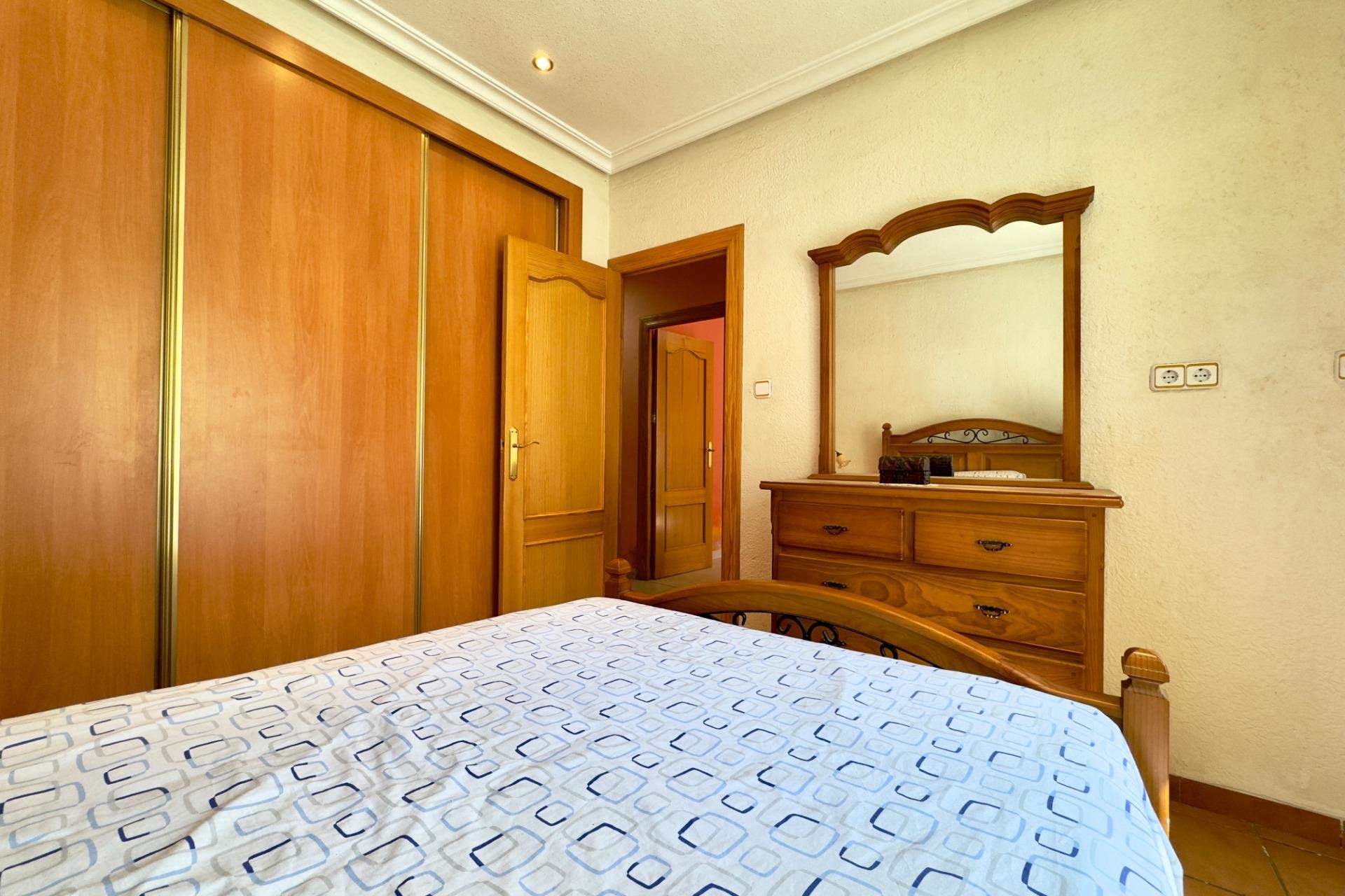 Resale - Casa - Novelda - PASEO DE LOS MOLINOS