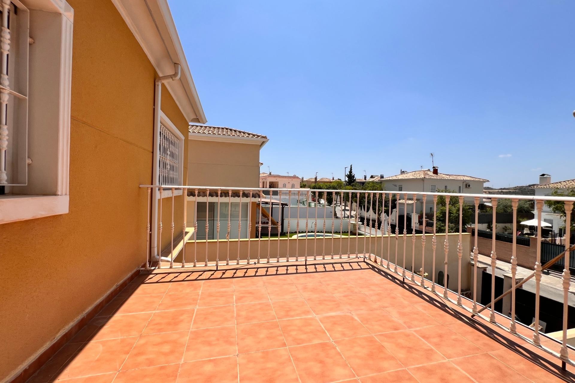 Resale - Chalet - Aspe - Santa Elena