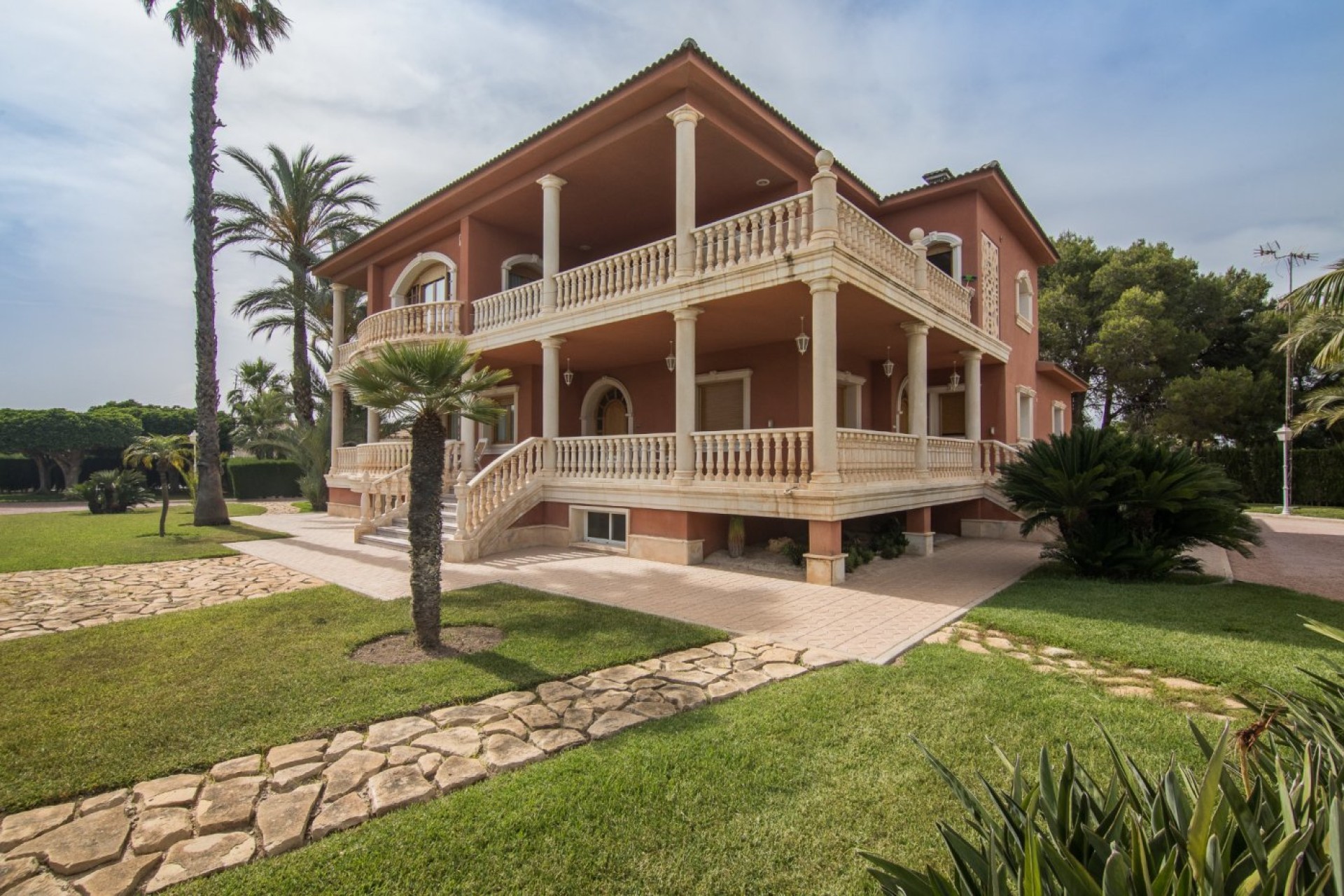 Resale - Chalet - Elche Pedanías - Valverde