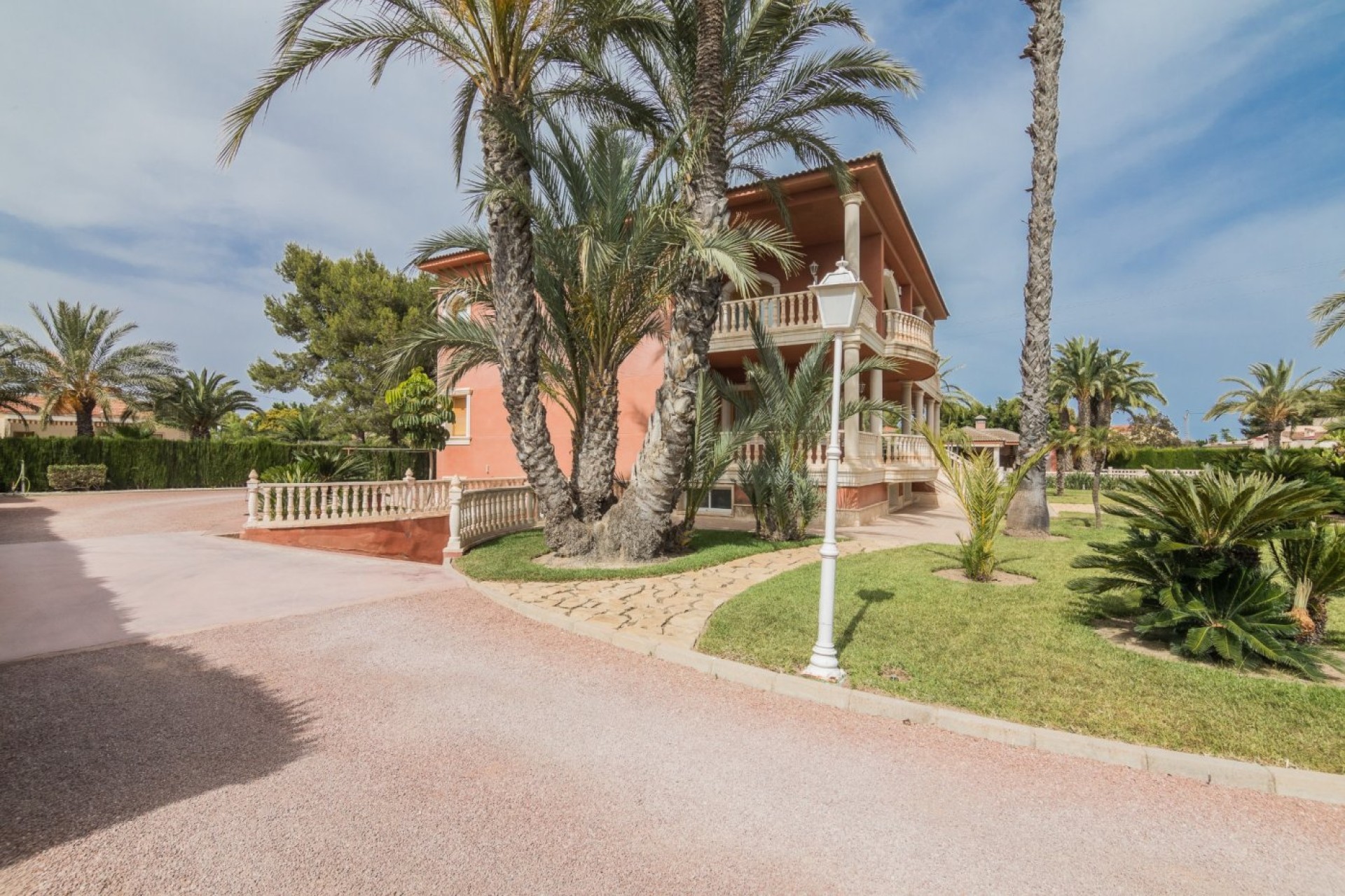 Resale - Chalet - Elche Pedanías - Valverde