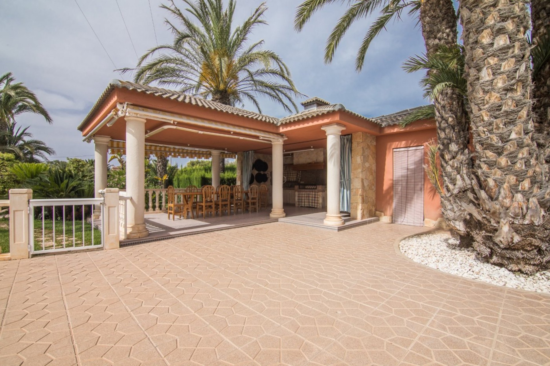 Resale - Chalet - Elche Pedanías - Valverde