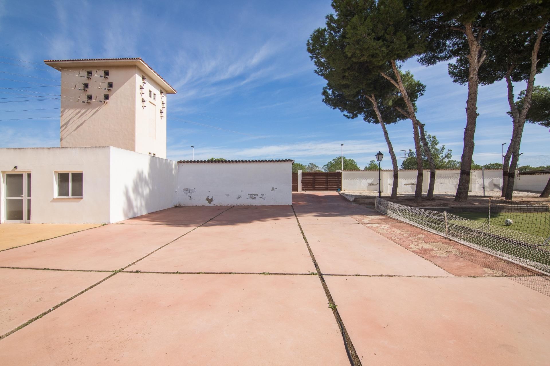 Resale - Chalet - Santa Pola - Zona norte
