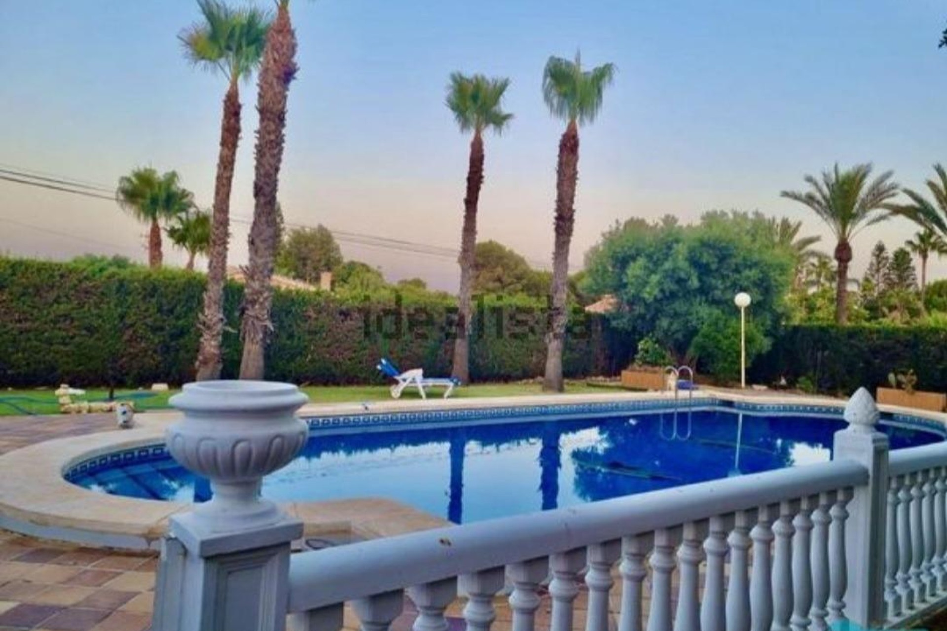 Resale - Chalet - Torrellano