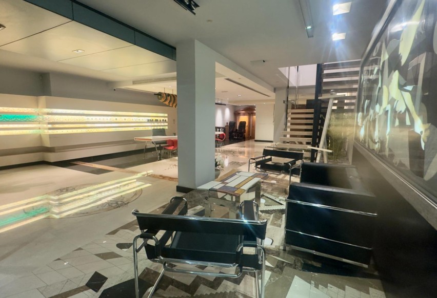 Resale - Commercial - Alicante - Vistahermosa