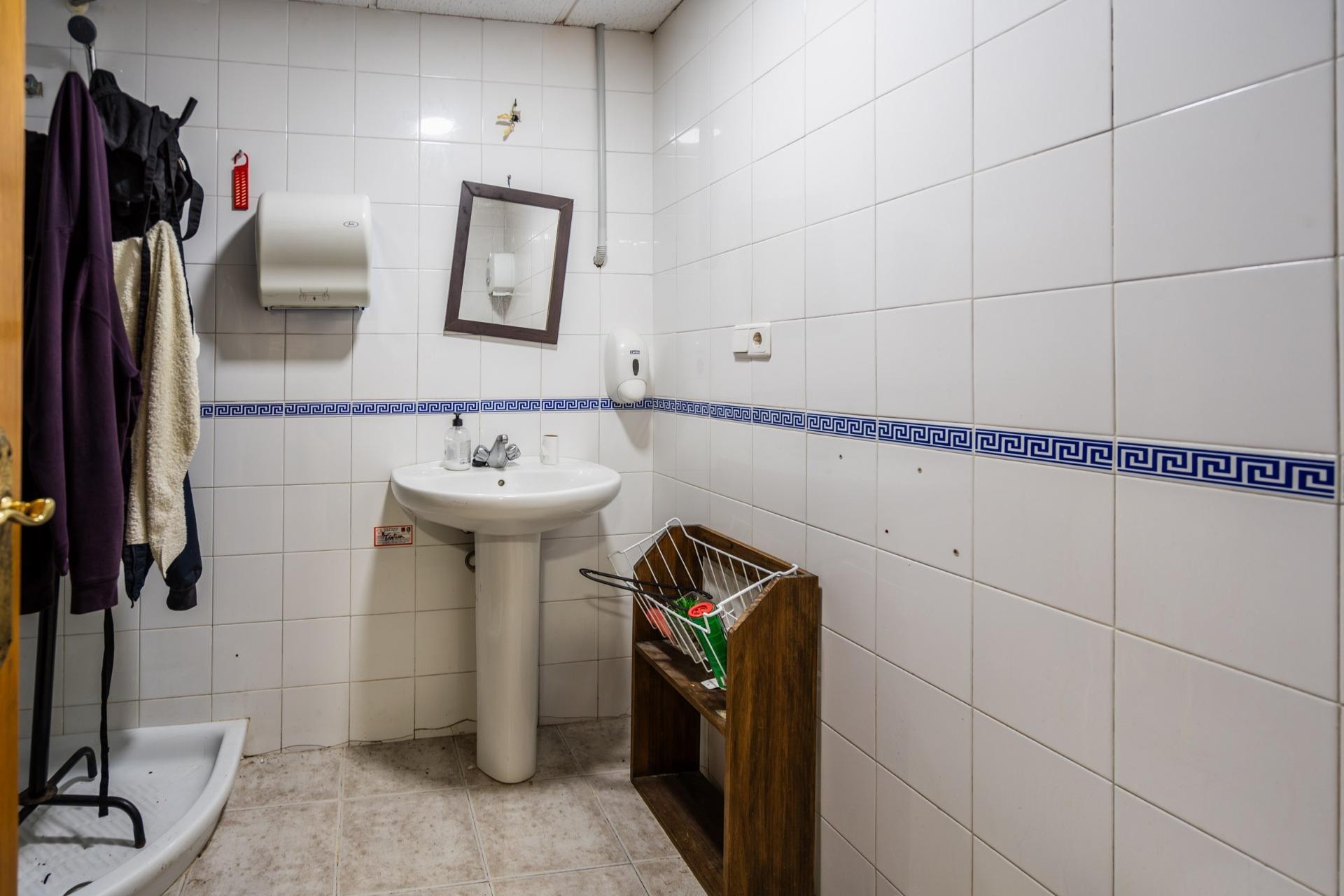 Resale - Commercial - Arenales del Sol